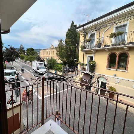 Dante Alighieri Daire Bardolino Dış mekan fotoğraf
